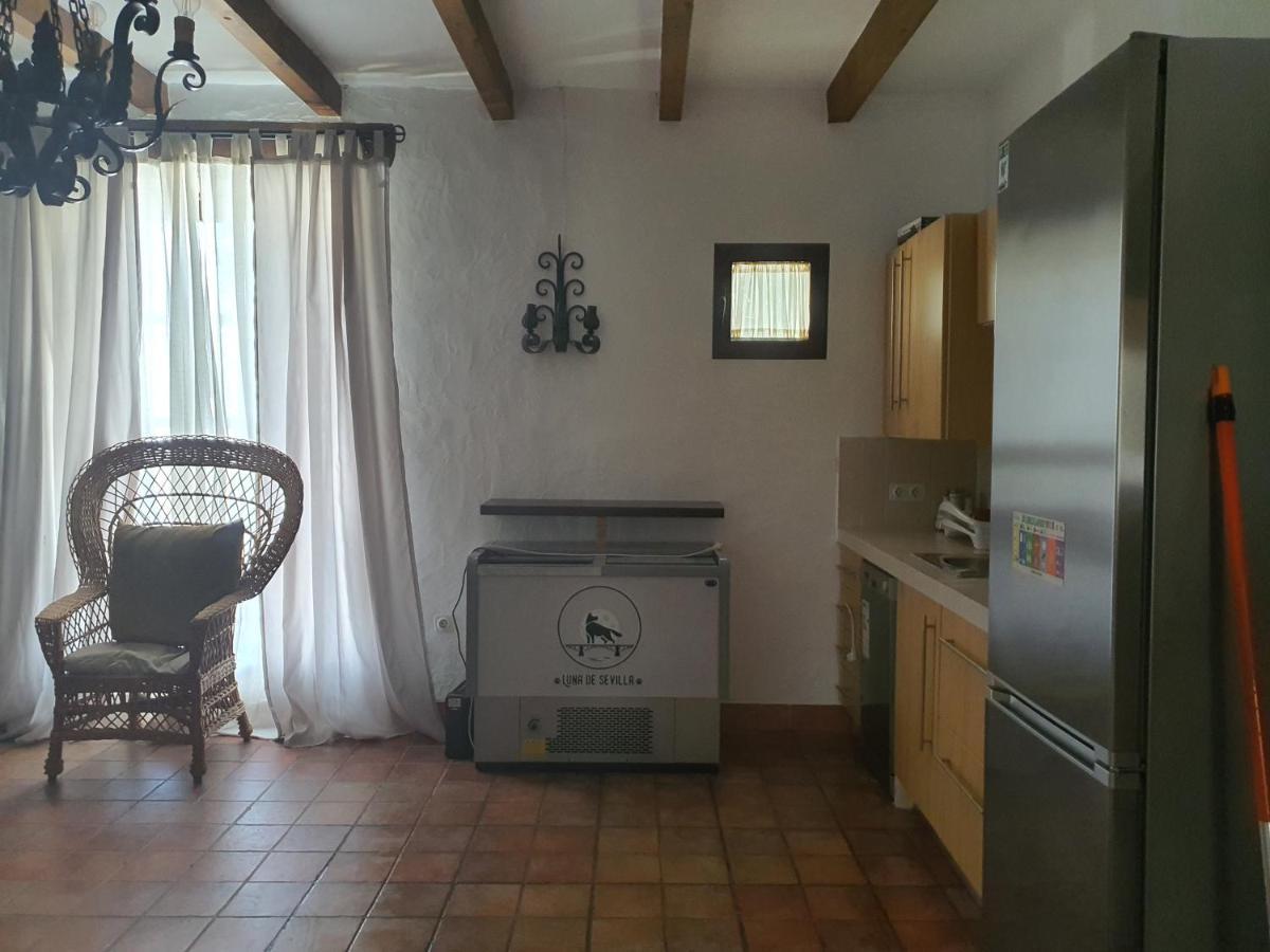 Villaluna Marchena Exterior photo